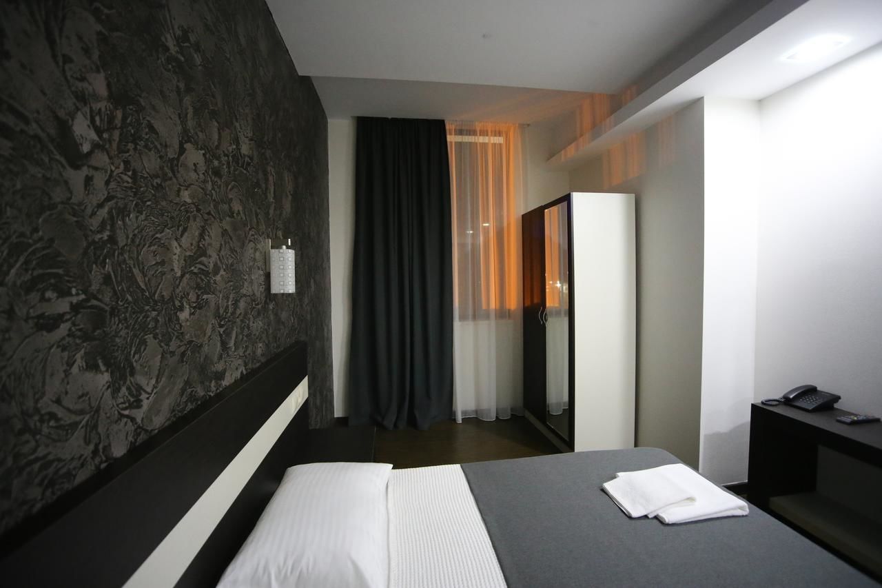 Отель West Tower Hotel Кутаиси