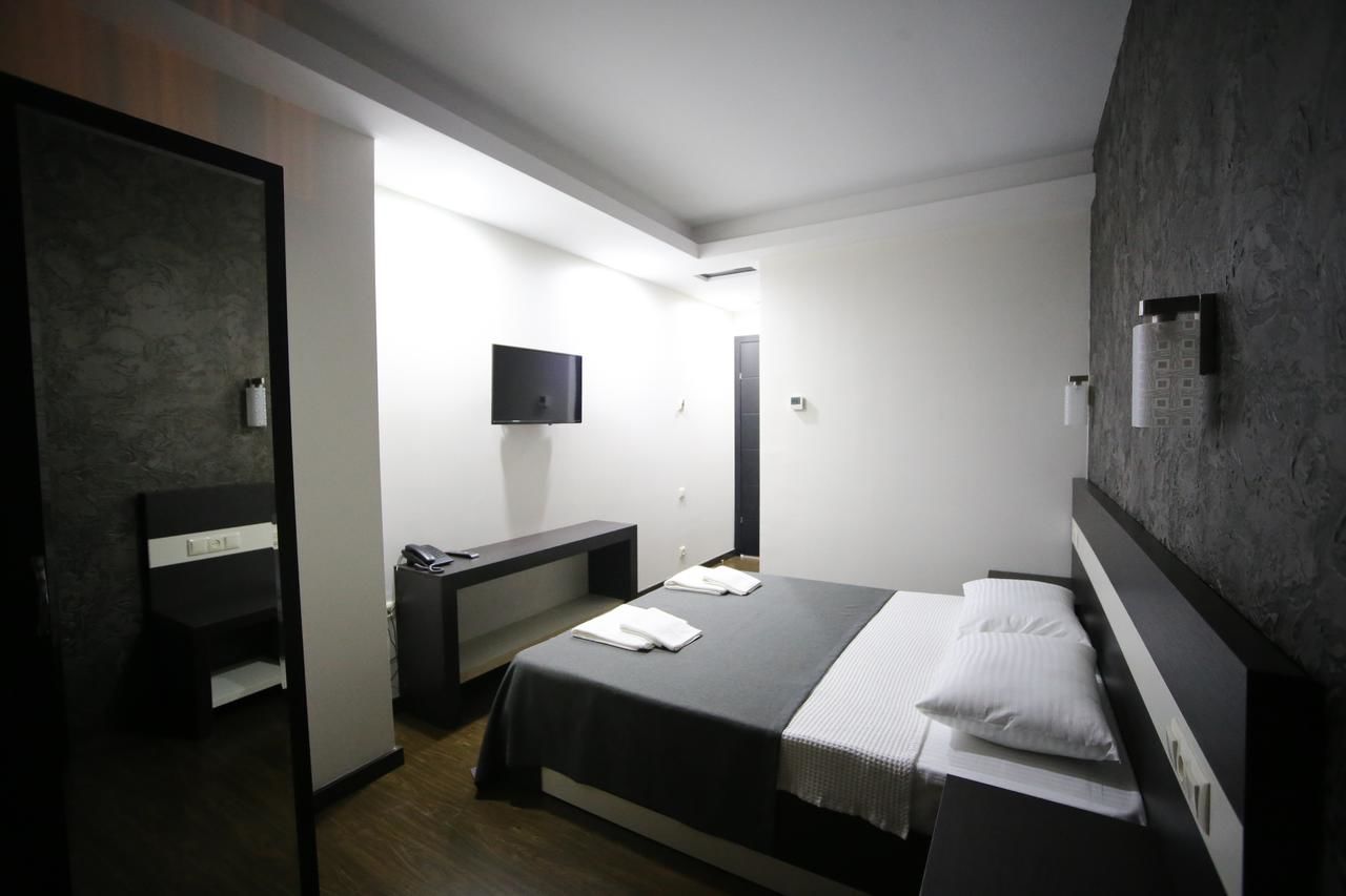 Отель West Tower Hotel Кутаиси