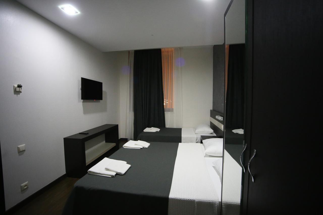 Отель West Tower Hotel Кутаиси