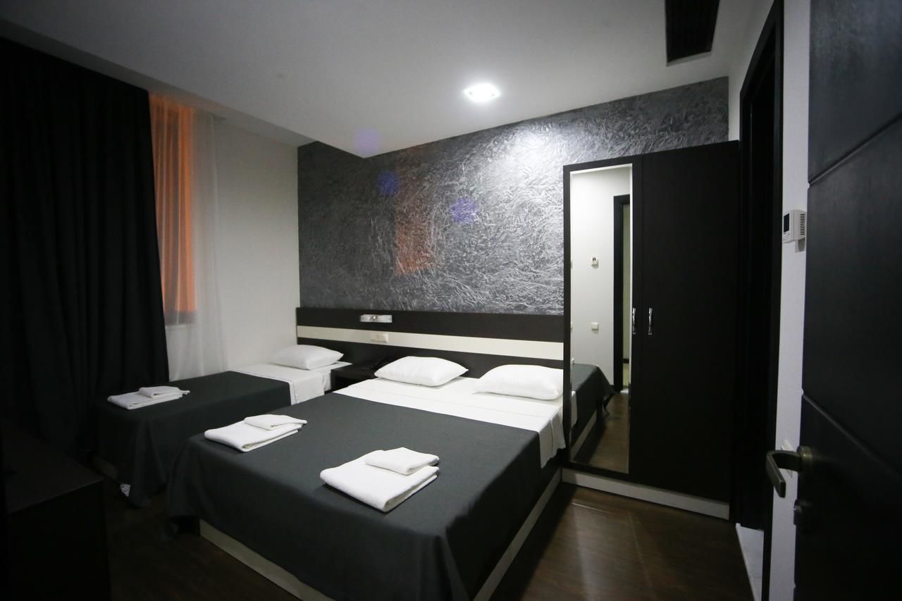 Отель West Tower Hotel Кутаиси