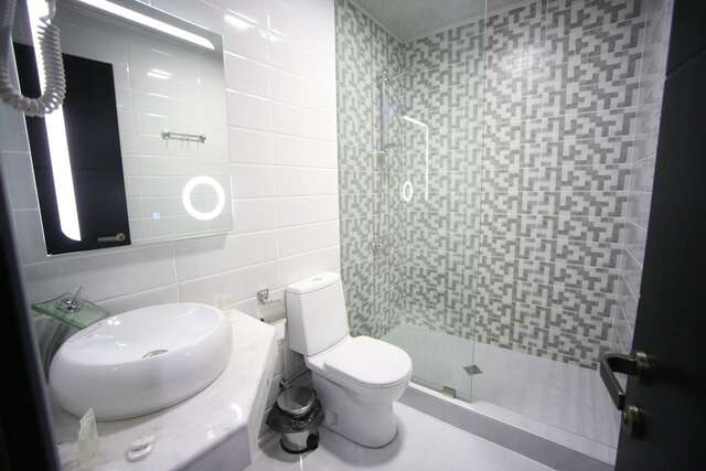 Отель West Tower Hotel Кутаиси-26