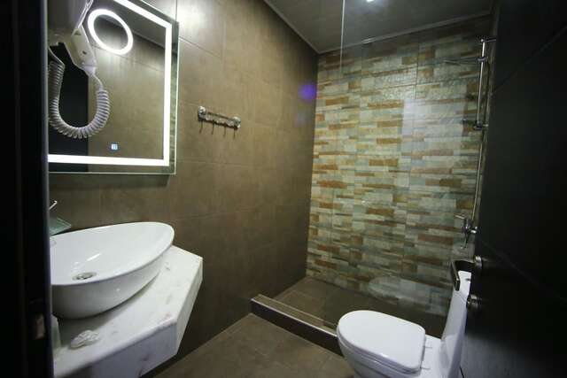 Отель West Tower Hotel Кутаиси-28