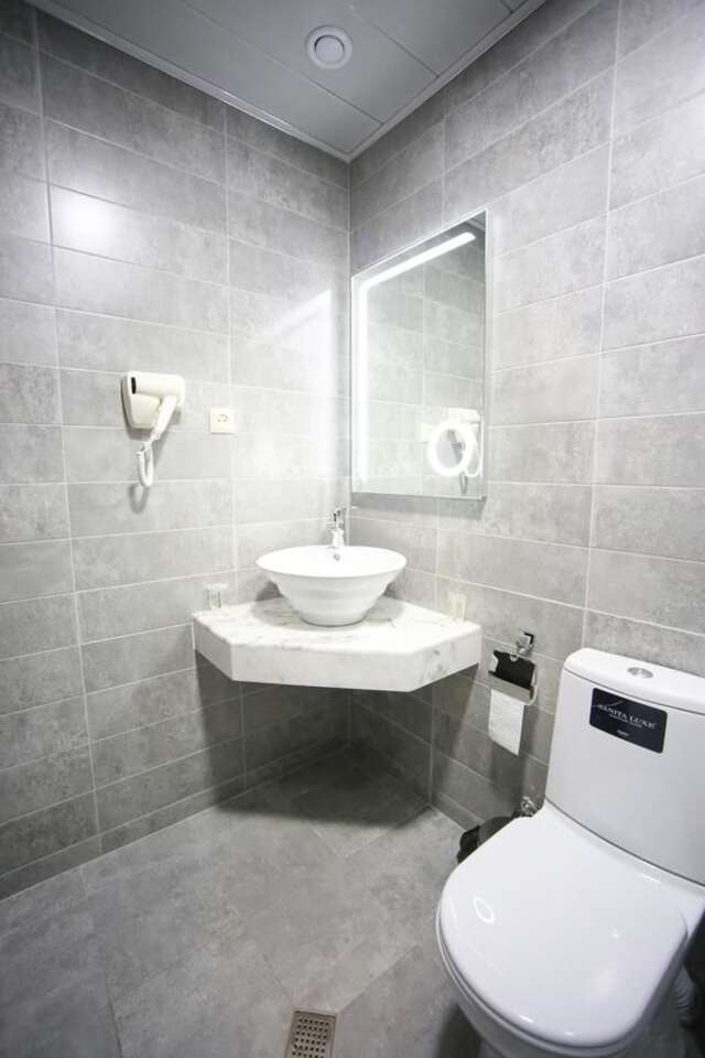 Отель West Tower Hotel Кутаиси-33