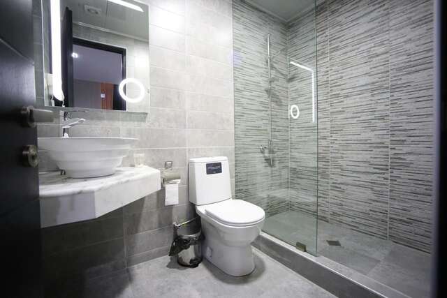Отель West Tower Hotel Кутаиси-44